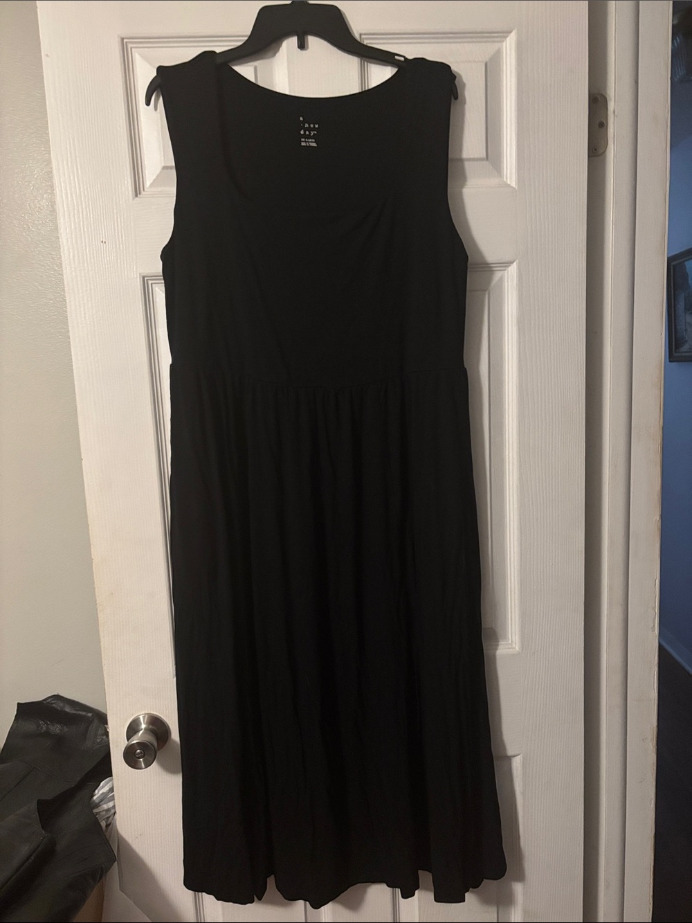 a new day Black Sleeveless Midi Dress